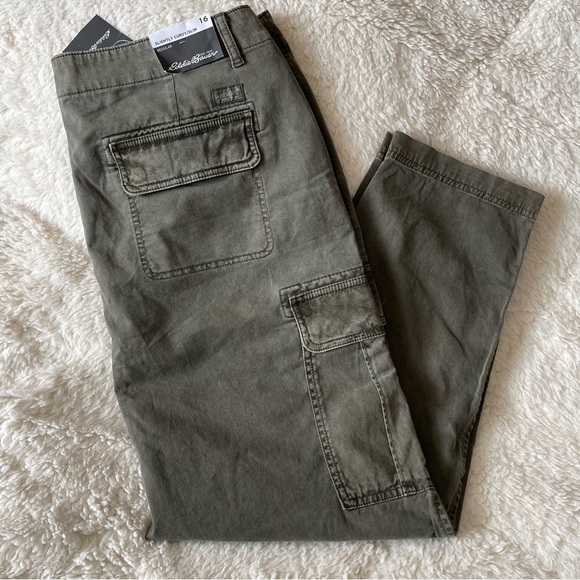 Eddie Bauer Pants - ⛰️EDDIE BAUER River Rock Cargo Pants Women’s Size 16 Curvy Slim Slat Green NWT